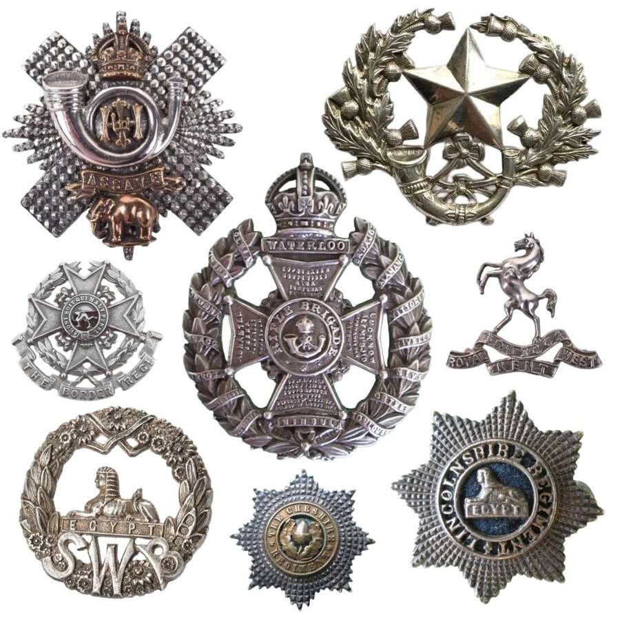 Cap Badges, Badges & Buttons