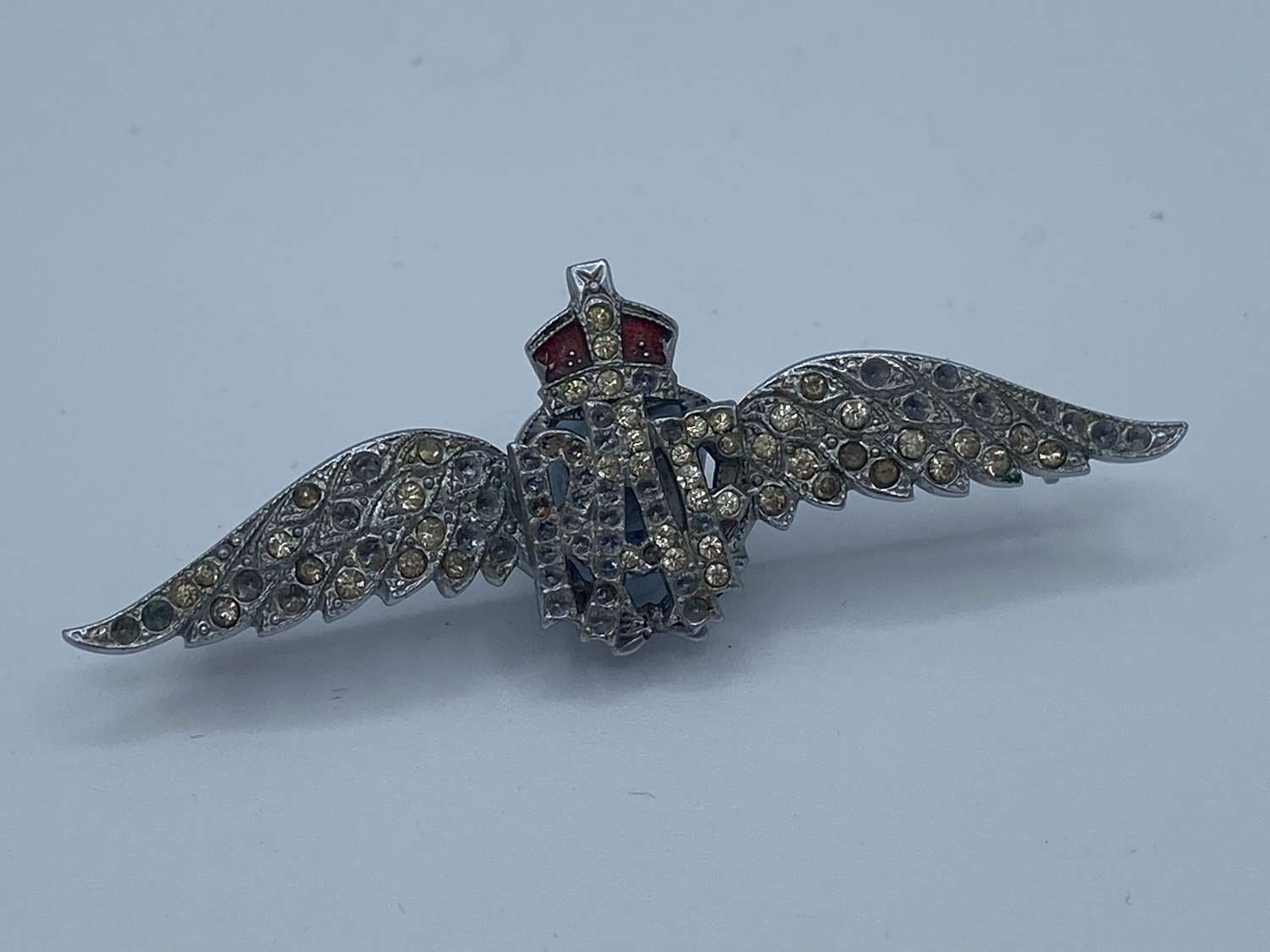 WW2 RAF Royal Air Force Silver And Paste Badge Brooch