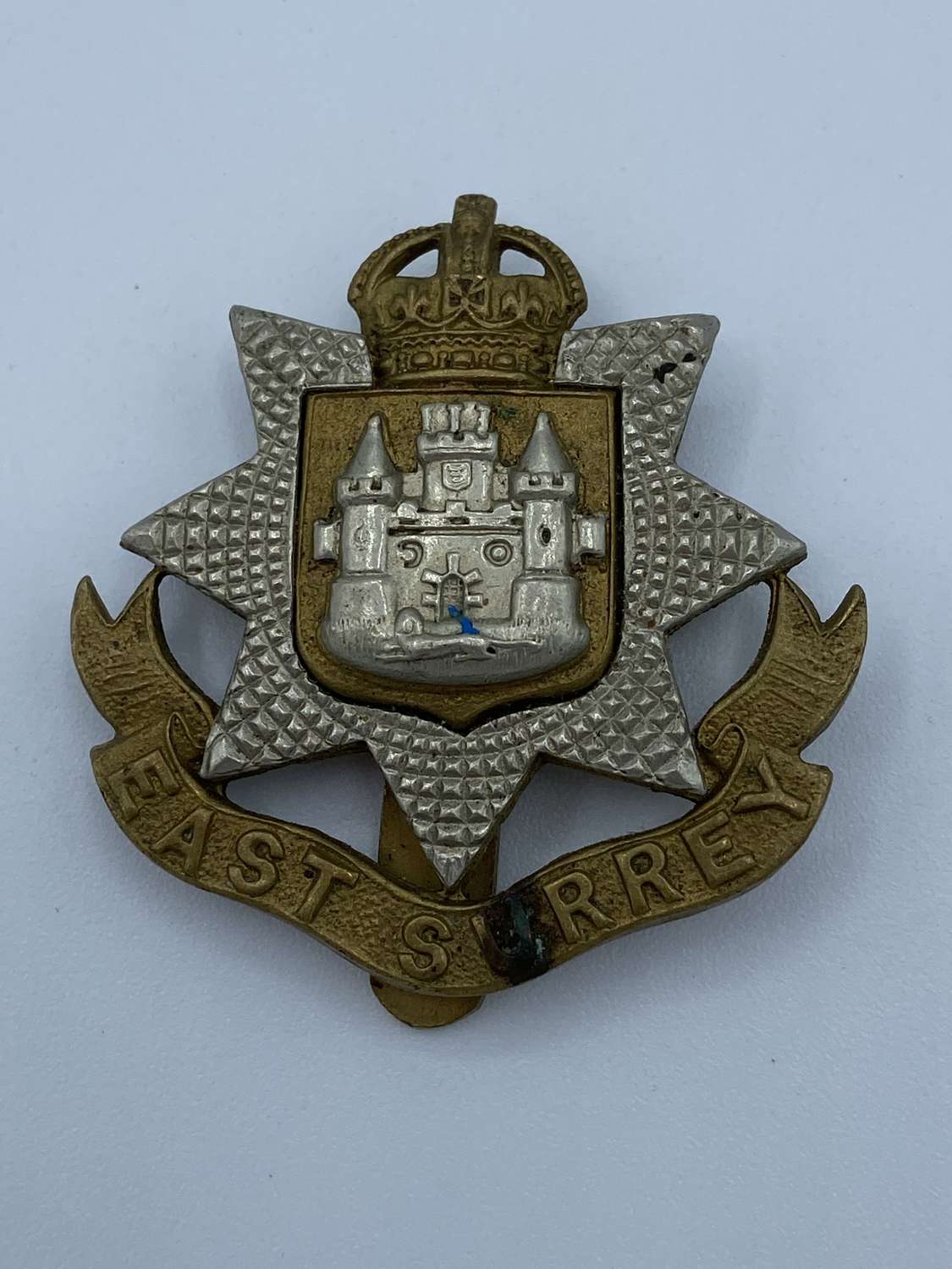 WW2 East Surrey Regiment Slider Cap Badge Kings Crown