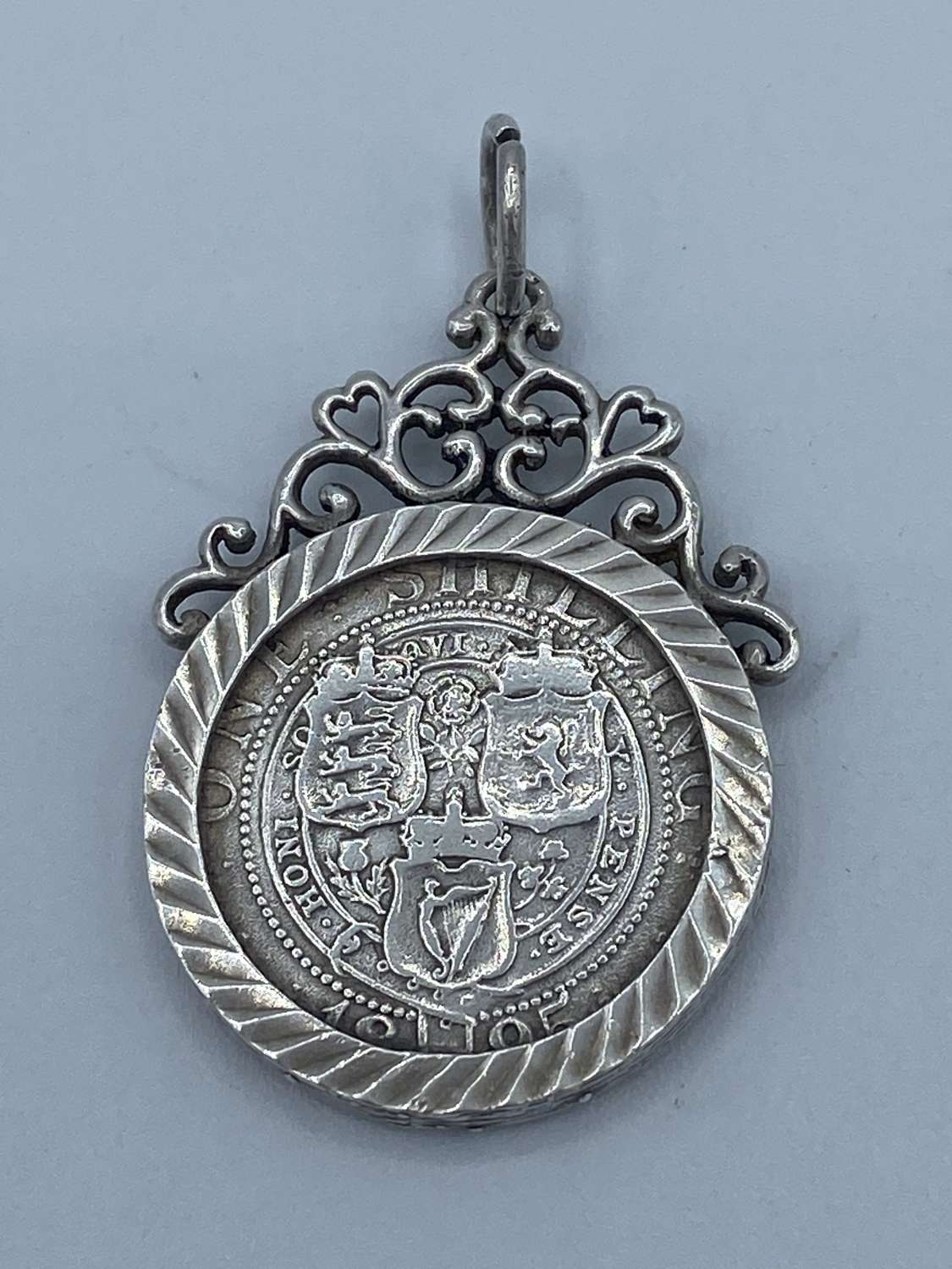1895 Queen Victoria Silver One Shilling Mounted In Silver Pendent