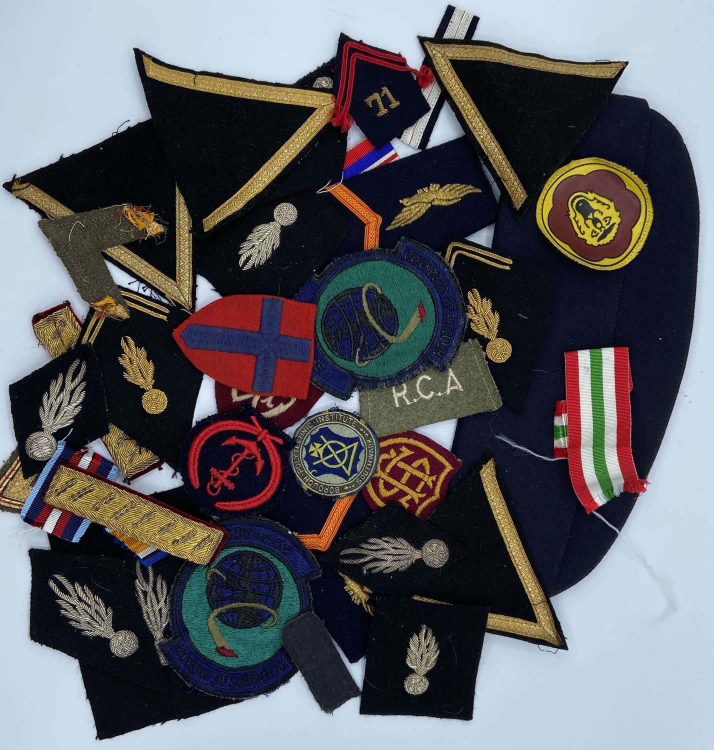 Job Lot Of WW1-2 Army RAF And Navy Patches, Formation Patches & Cap