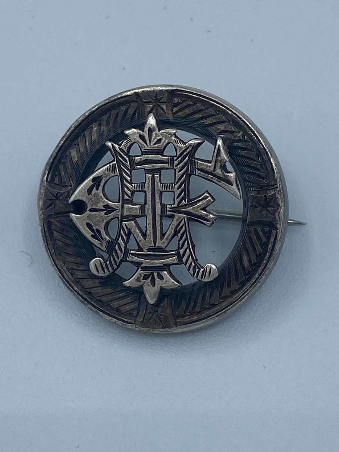 Victorian To WW1 Royal Cypher AE Solid Silver Loyalty Badge 3.2g