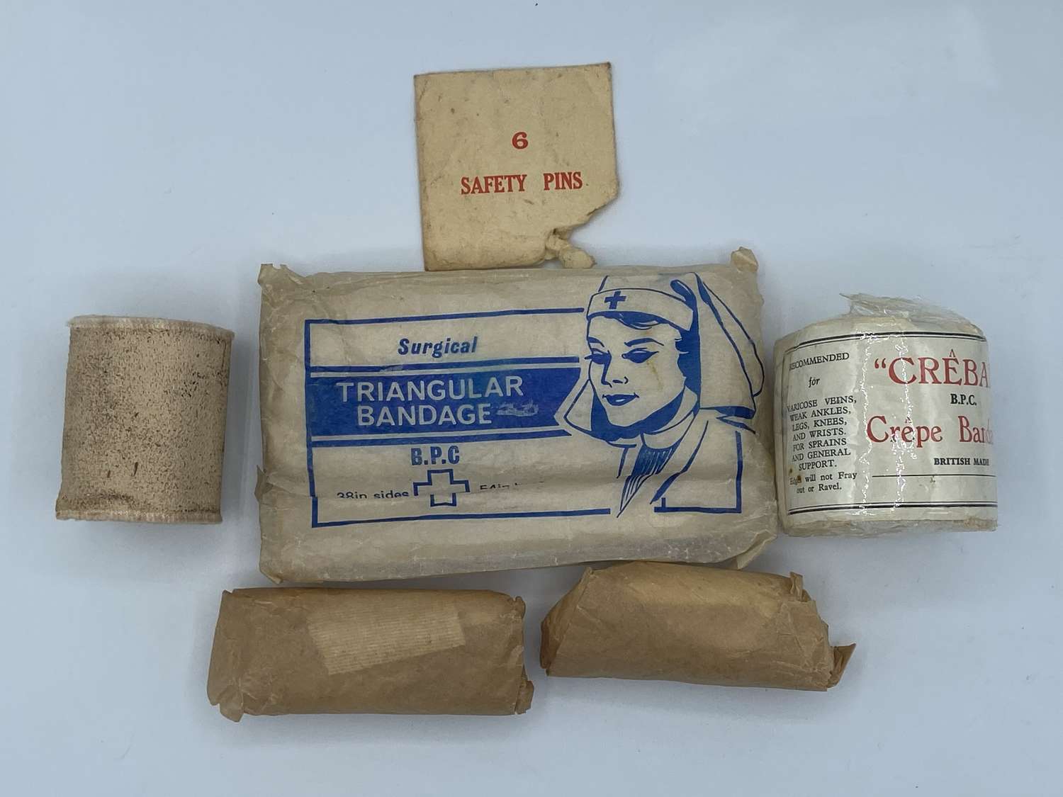 WW2 British Home Front Job Lot Of Bandages Triangular Bandages Etc
