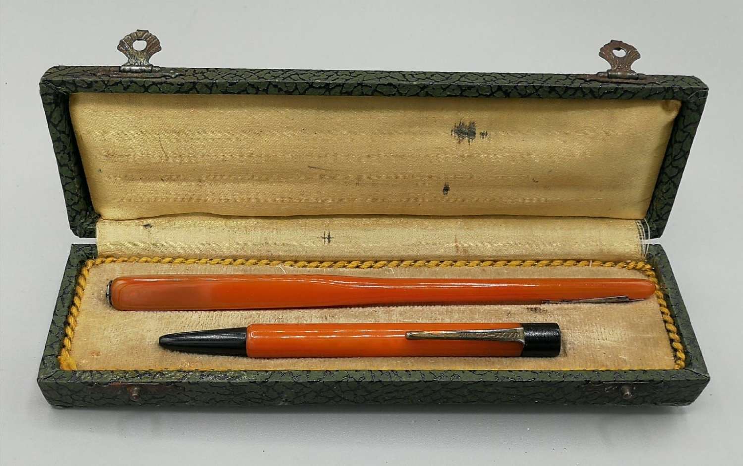 1920s Art Nouveau Amber Bakelite Boxed Dip Pen & Propelling Pencil Set