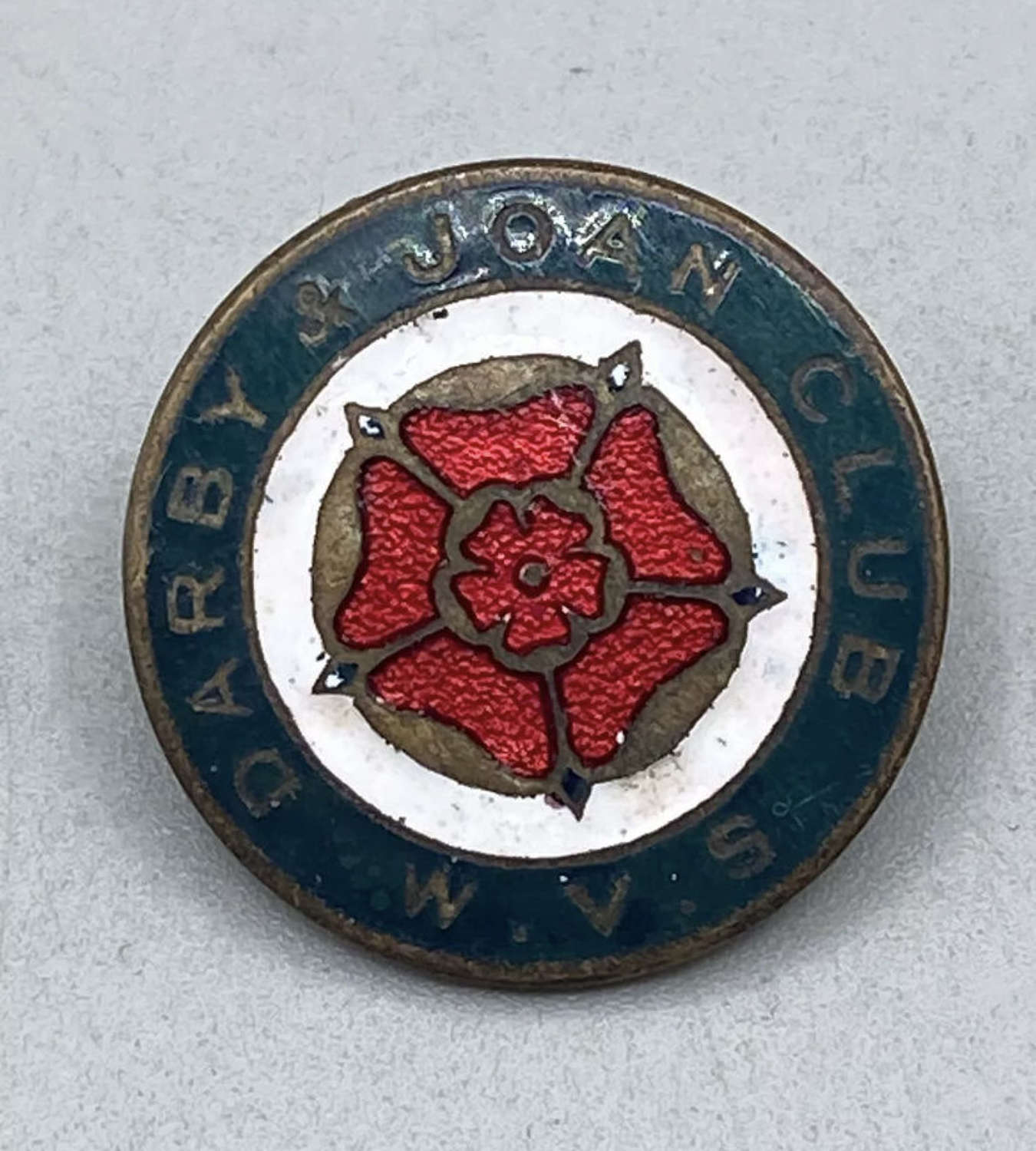 WW2 Women's Voluntary Service Darby & Joan Club Enamel Badge