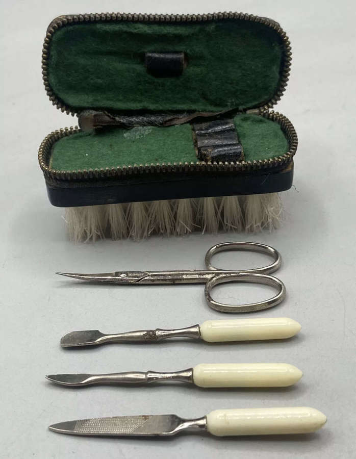 WW2 German Officers Boot Shining Brush & Vanity Manicure Tools