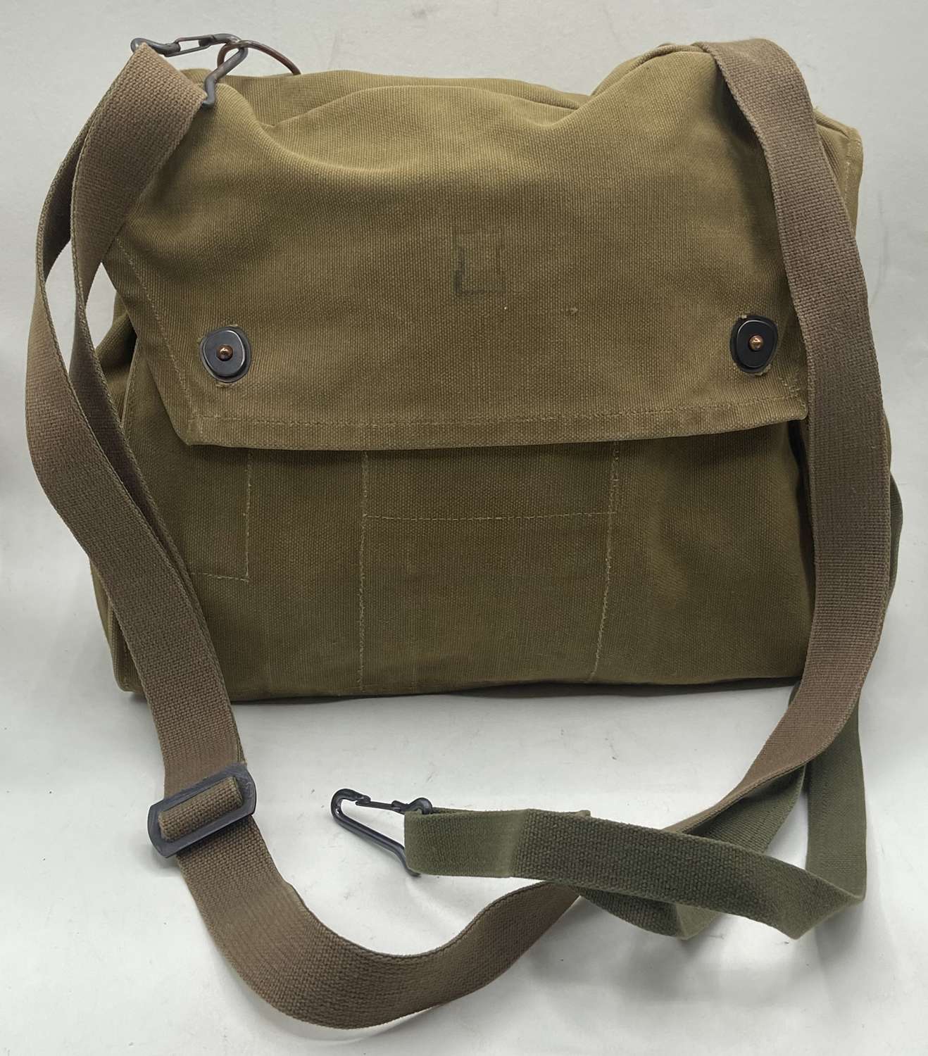 Post WW2 Finnish Finland Army Surplus Shoulder Respirator Bag & Straps