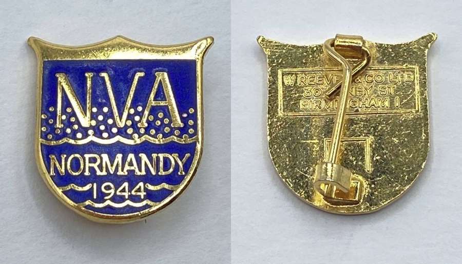 Post WW2 Commemorative Normandy Veterans Association 1944 Badge