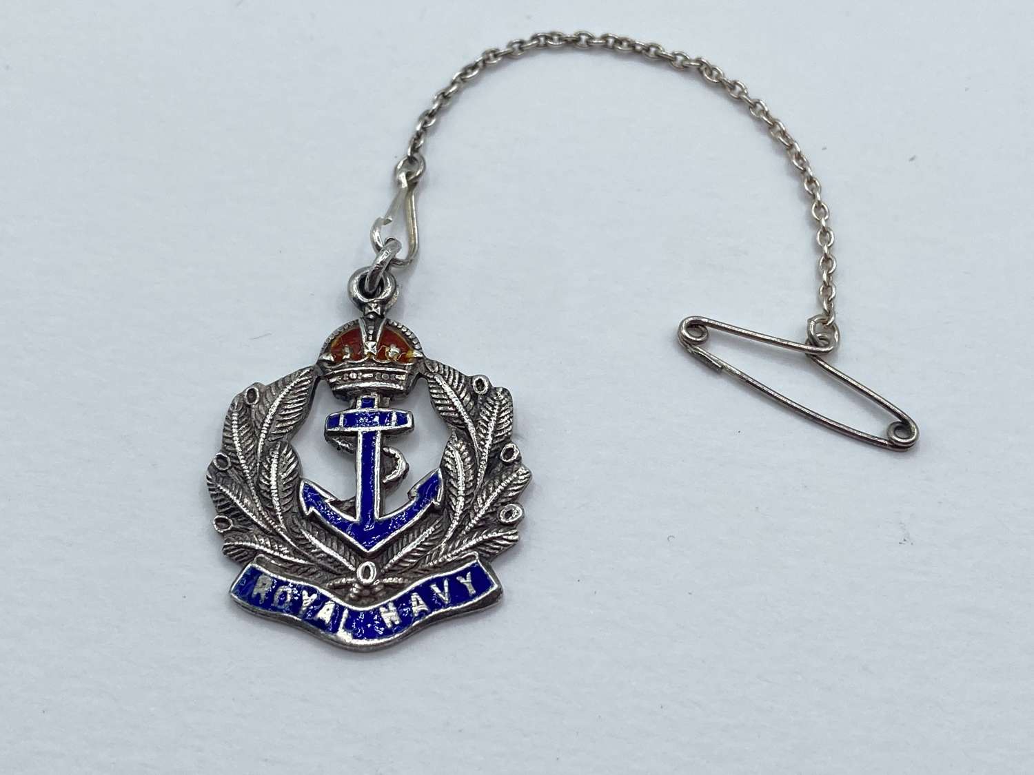 WW1 British Royal Navy Sweetheart Pendant & Chain