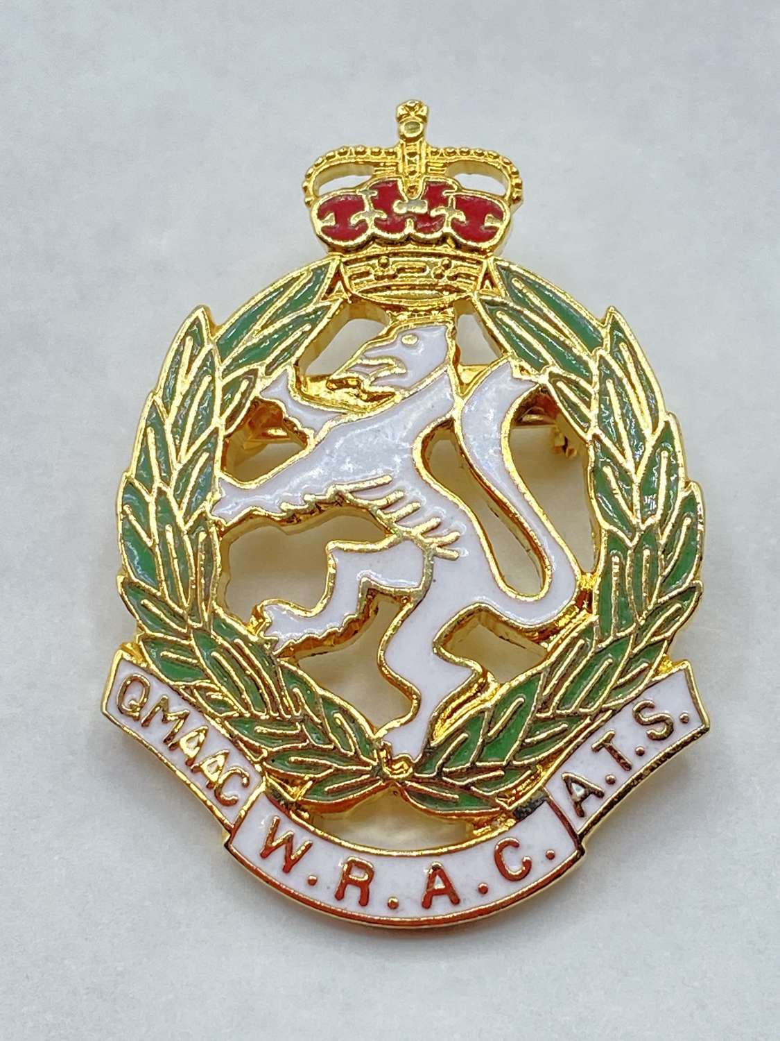 Queens Crown QMAAC WRAC ATS Womens Army Service Veterans Enamel Badge
