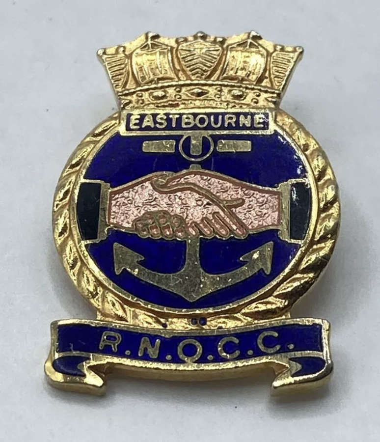 Post WW2 Royal Naval Old Commrades Club Eastbourne R.N.O.C.C Badge