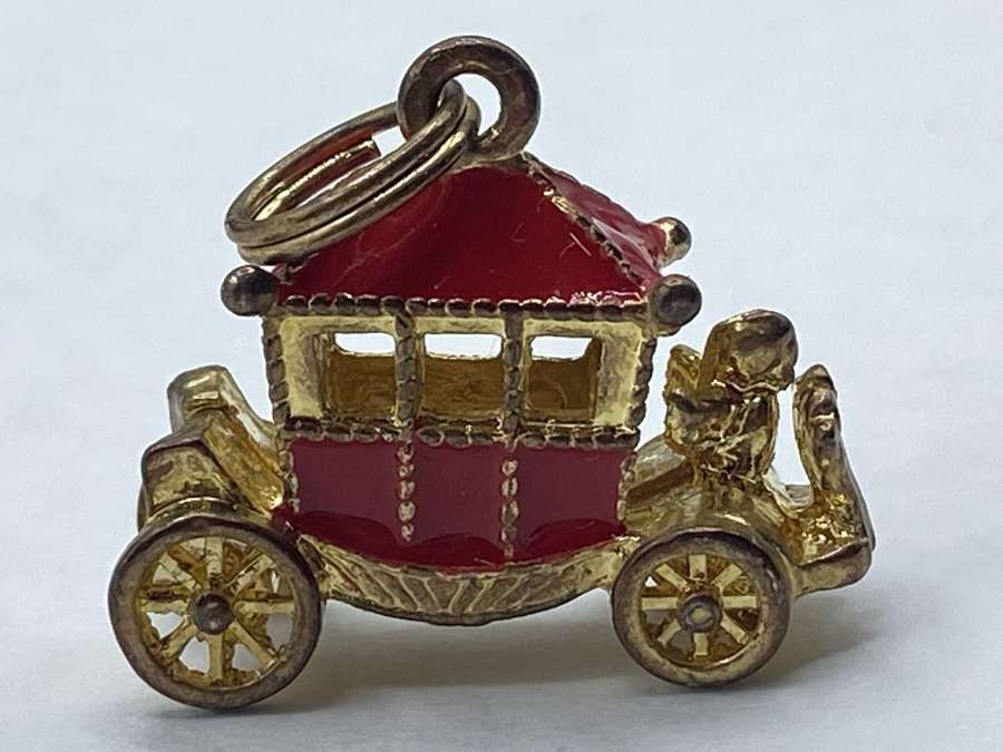 Vintage Miniature Gold Plated & Enamel Gold Coronation Coach Charm ￼
