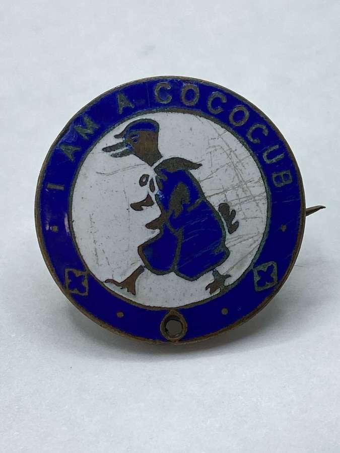 1930s Cadbury-Bournville Cococub children’s club Badge
