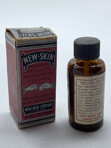 WW2 British Pharmaceutical Boxed New Skin Bottle & Instructions
