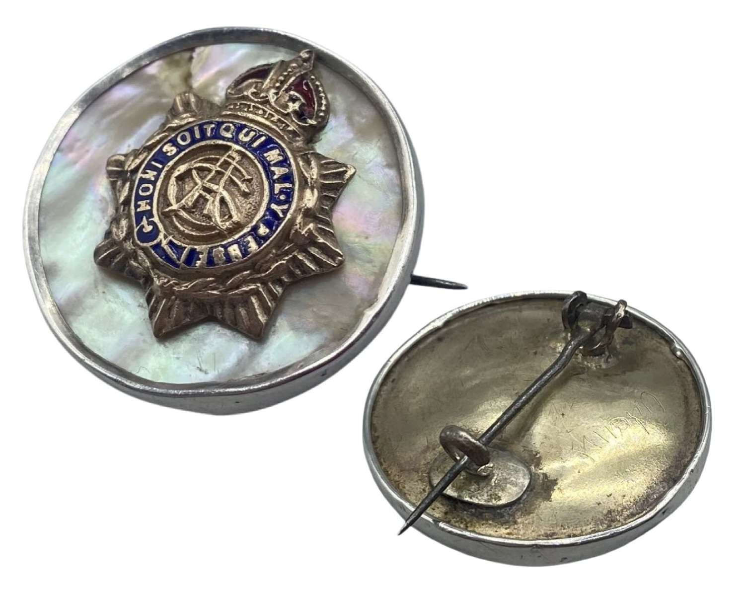 WW1 British Army Silver Rim & Mother Of Pearl Army Service Corps Badge