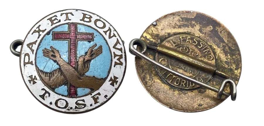Religious Franciscan Order PAX ET BONVM Rome Italian Enamel Badge TOSF