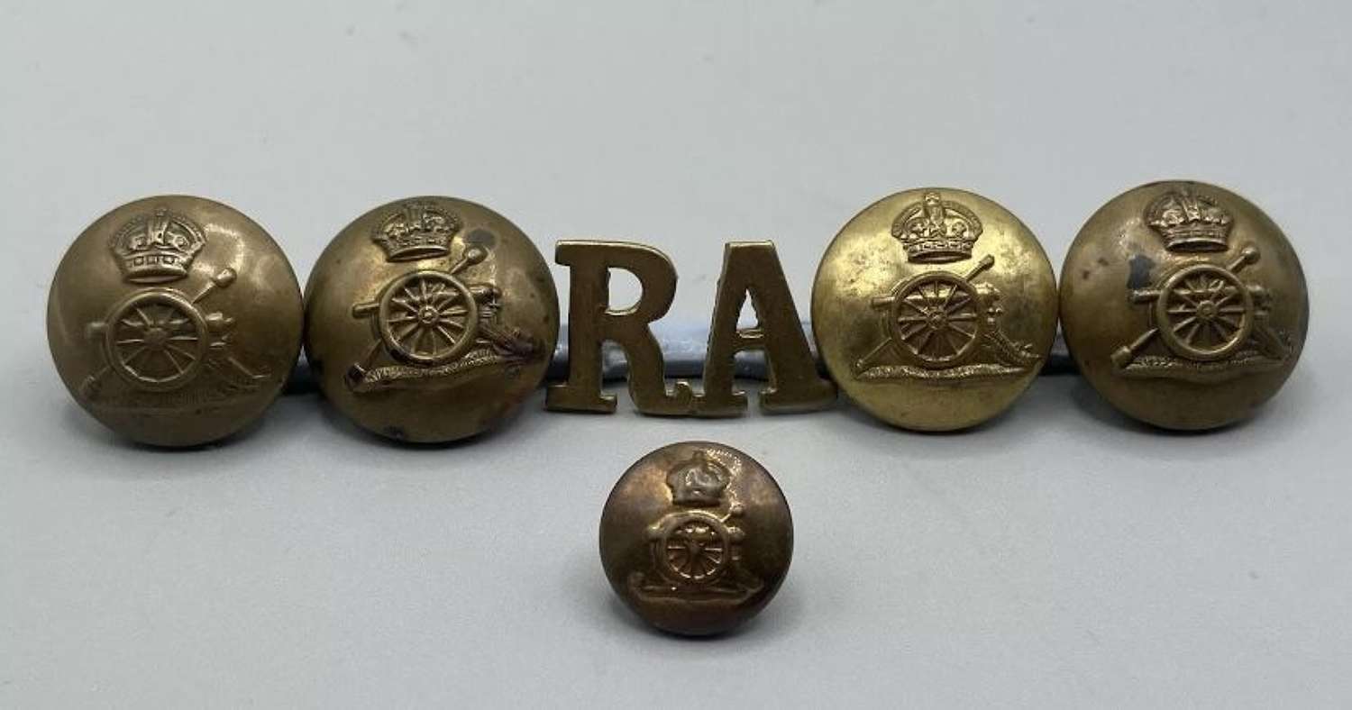 WW1 British Army Royal Artillery Brass Shoulder Title & Buttons Lot