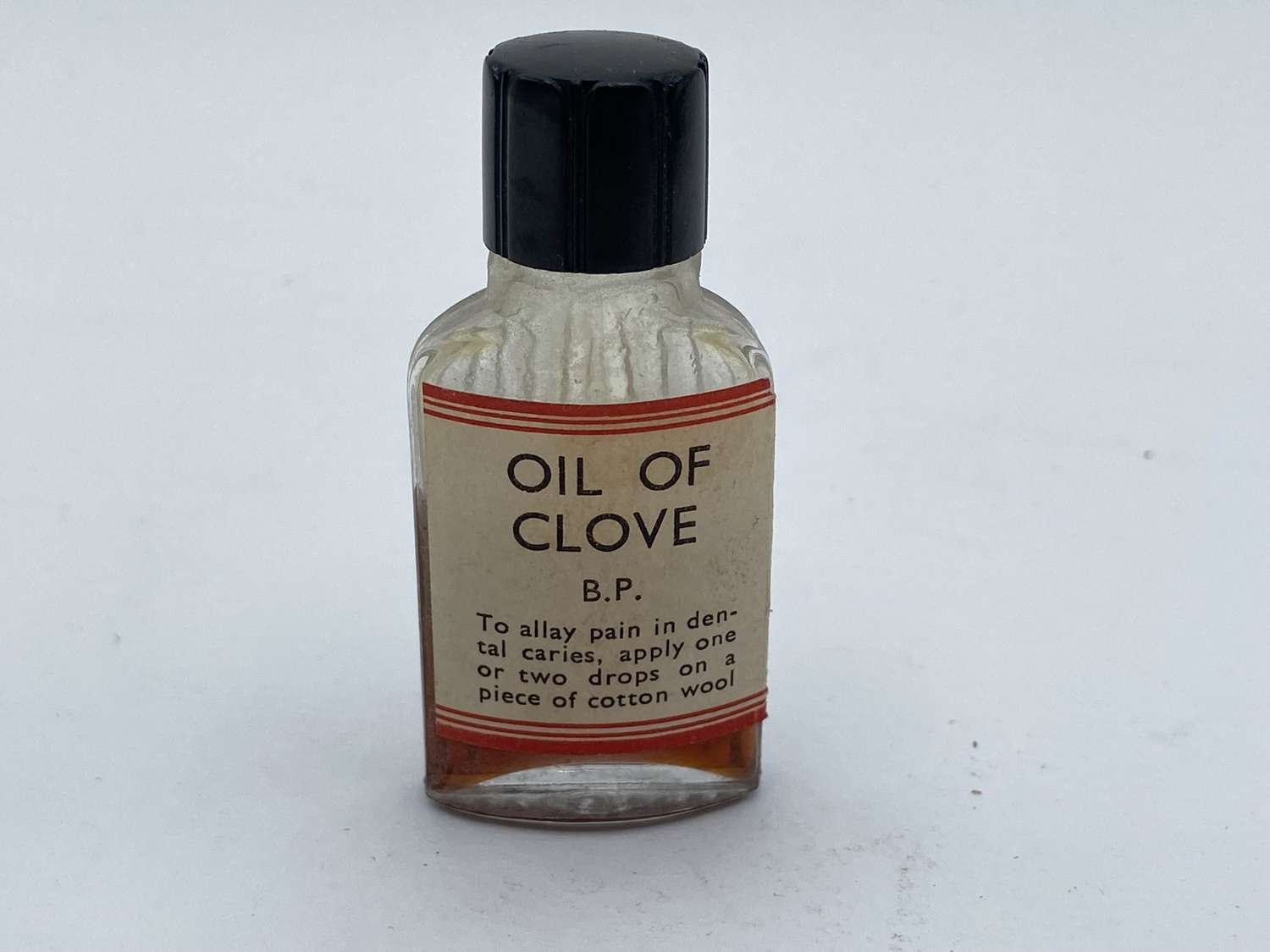 WW2 Pharmaceutical Dental Oil Of Clove Bottle & Contents