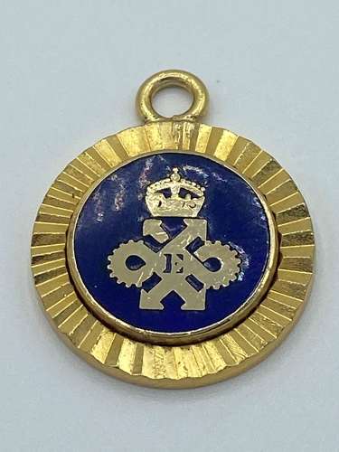 The Queens Award for Export and Technology Gold Plate & Enamel Medal