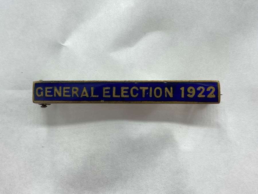 Post WW1 British General Election 1922 Enamel & Gilt Badge