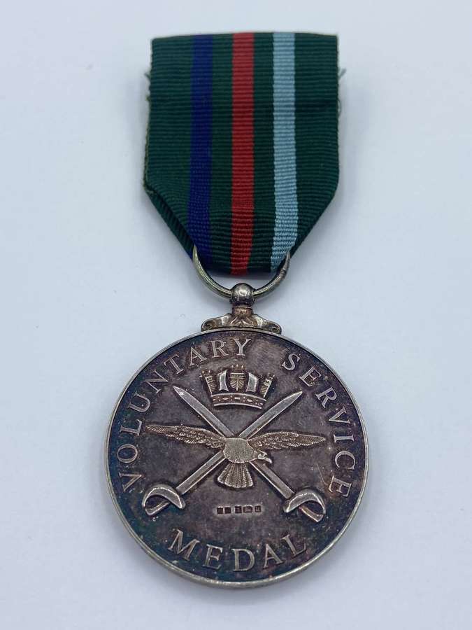 WW2 Silver Hallmarked Voluntary Service Commemorative Full Size Medal