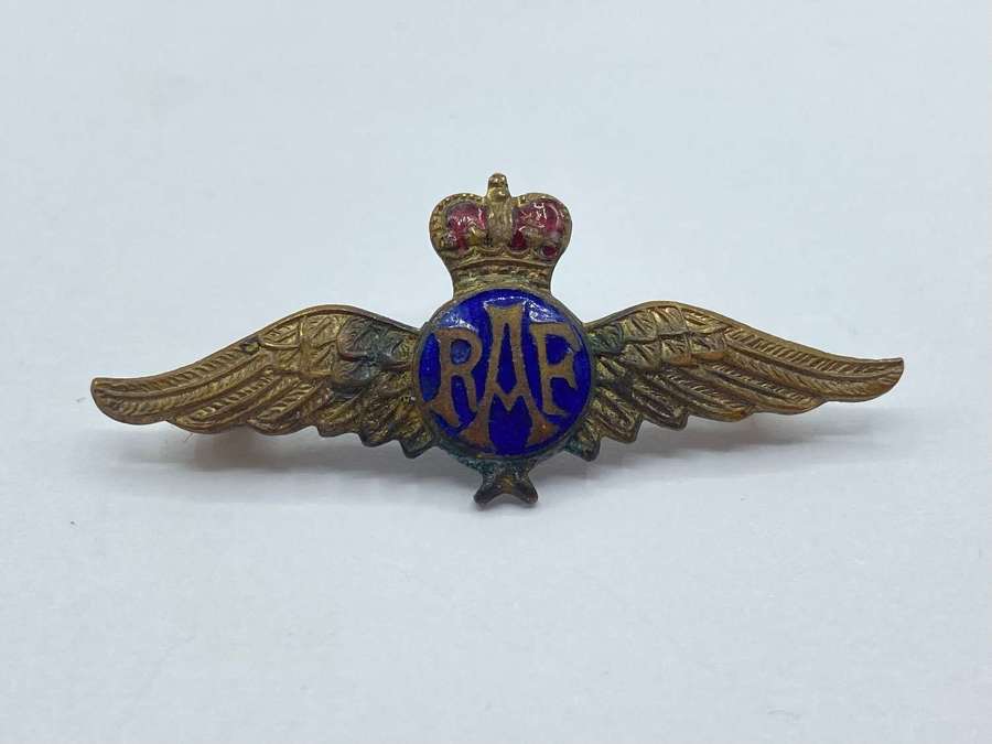 Post WW2 British Royal Air Force RAF Sweetheart Enamel Brooch Badge
