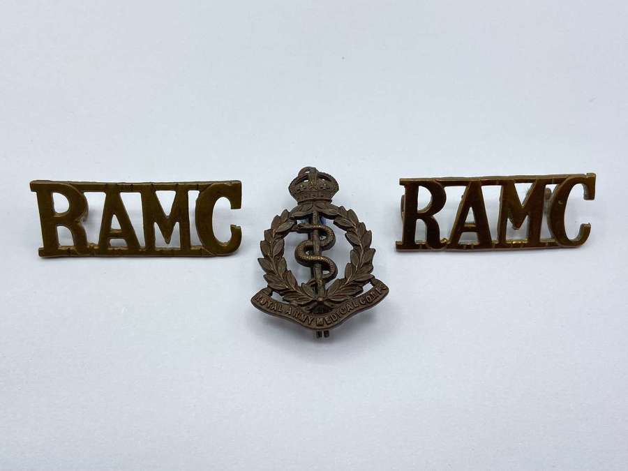 WW2 British Royal Army Medical Corps Cap Badge & Shoulder Titles