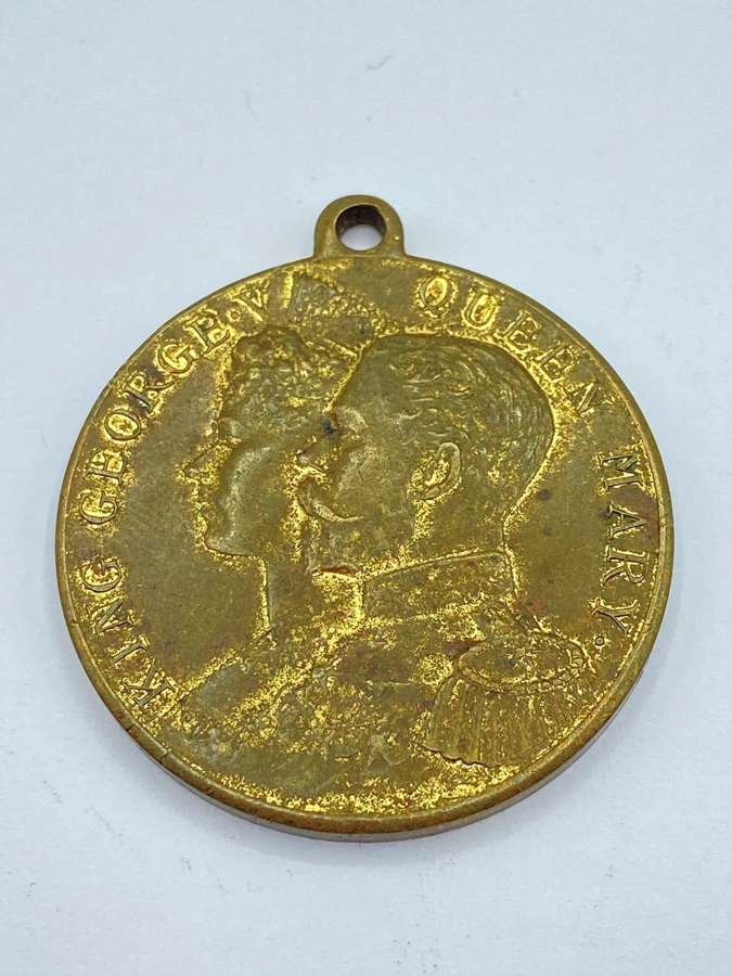 Antique King George V & Queen Mary Coronation 1911 Medal By Cocoa