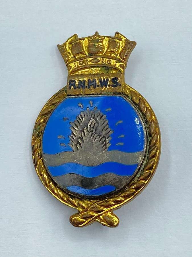 Post WW2 RNMWS Royal Naval Mine Watching Service Badge