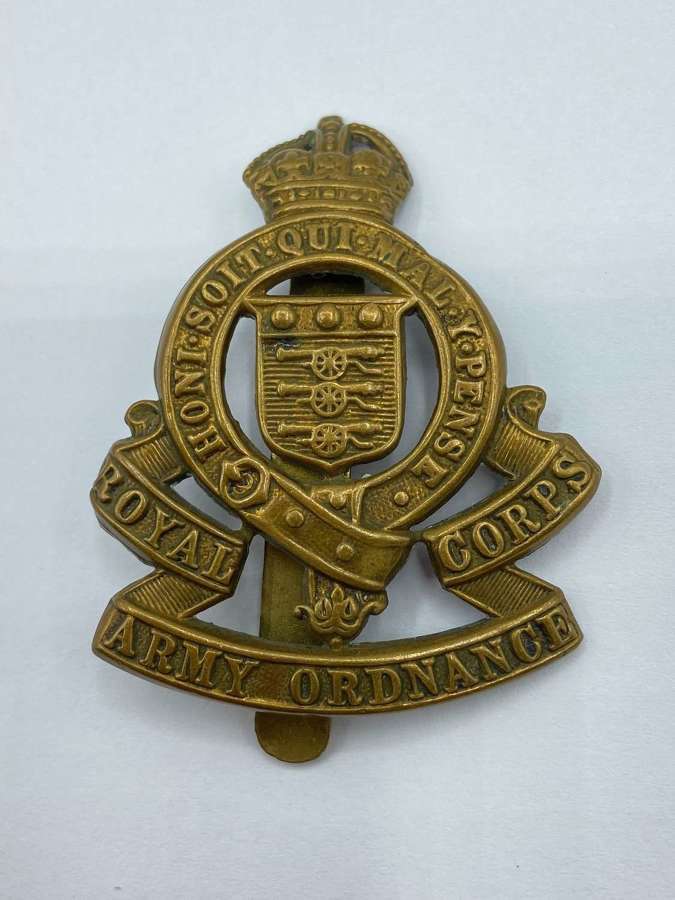 WW2 British Royal Ordnance Corps Brass Slider Cap Badge