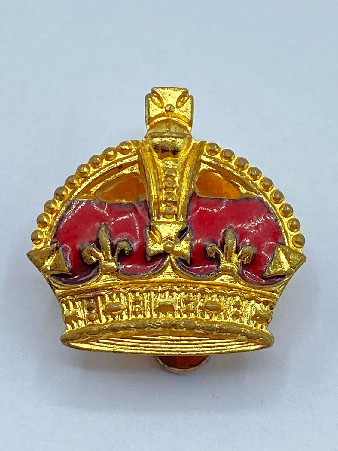 WW2 Period British Home Front & Army Gilt & Enamel Kings Crown Badge