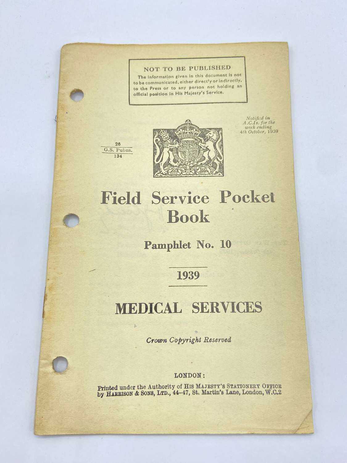 WW2 Field Service Pocket Book Medical Services 1939 Pamphlet