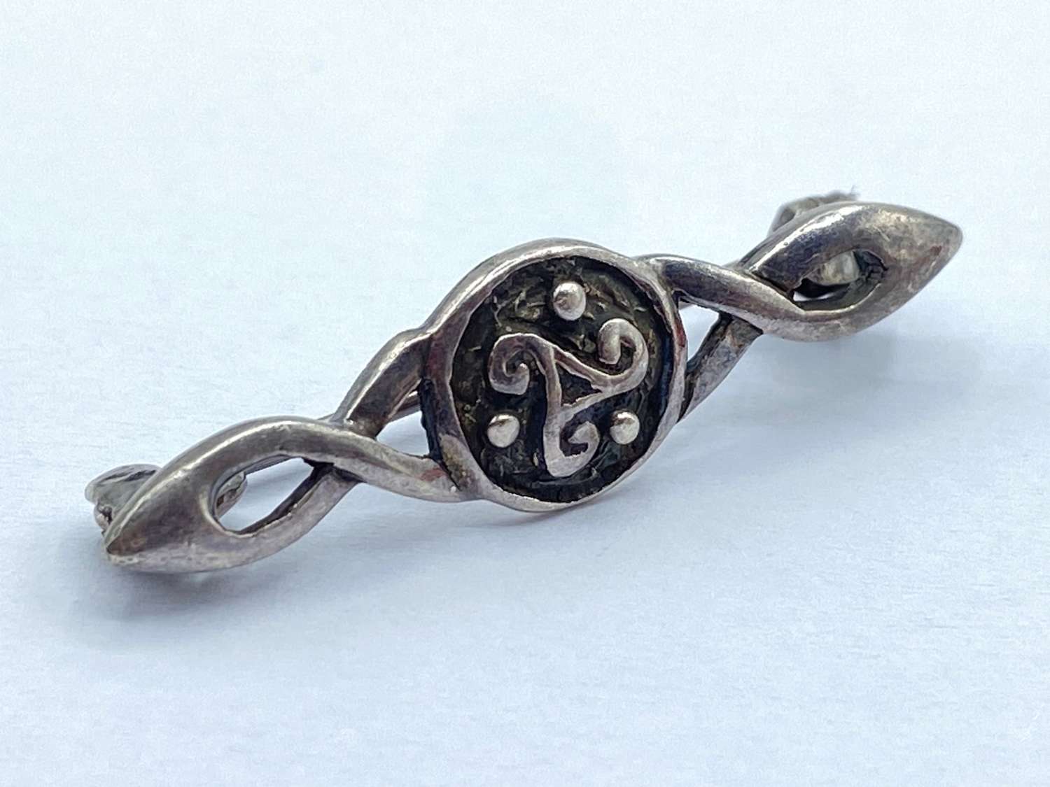 Beautiful Vintage Scottish Sterling Silver Celtic Knot Brooch