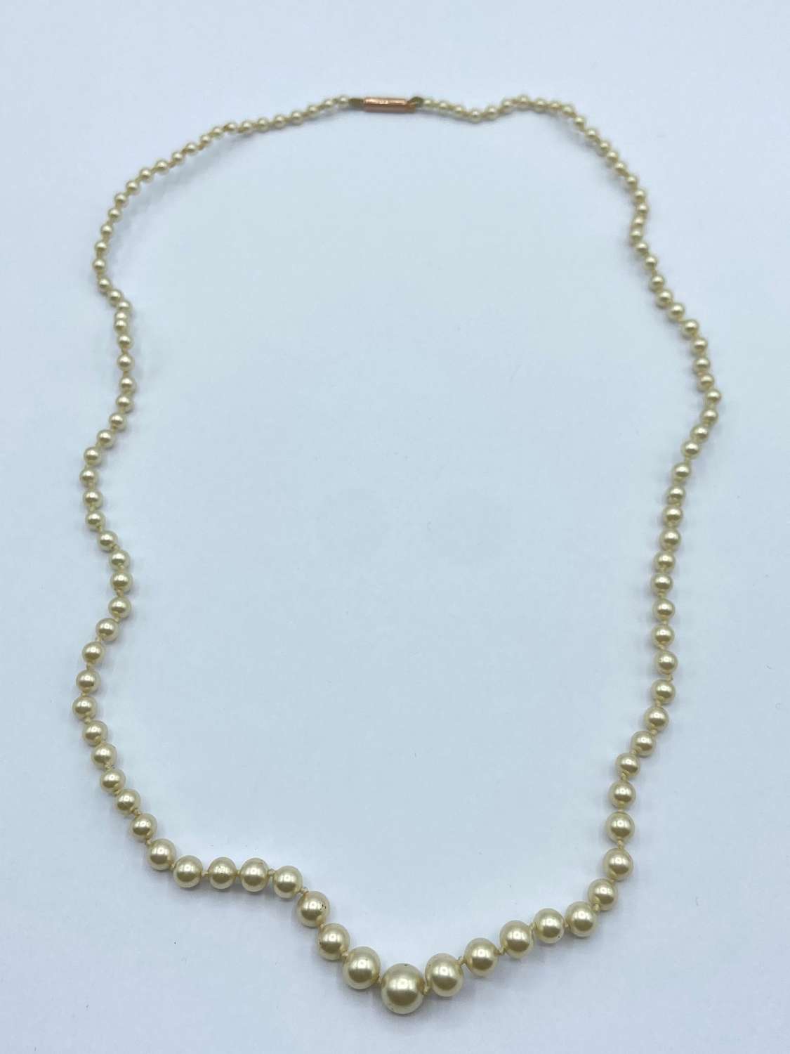 Beautiful Antique Graduated Pearl & 9ct Gold Clasp Necklace
