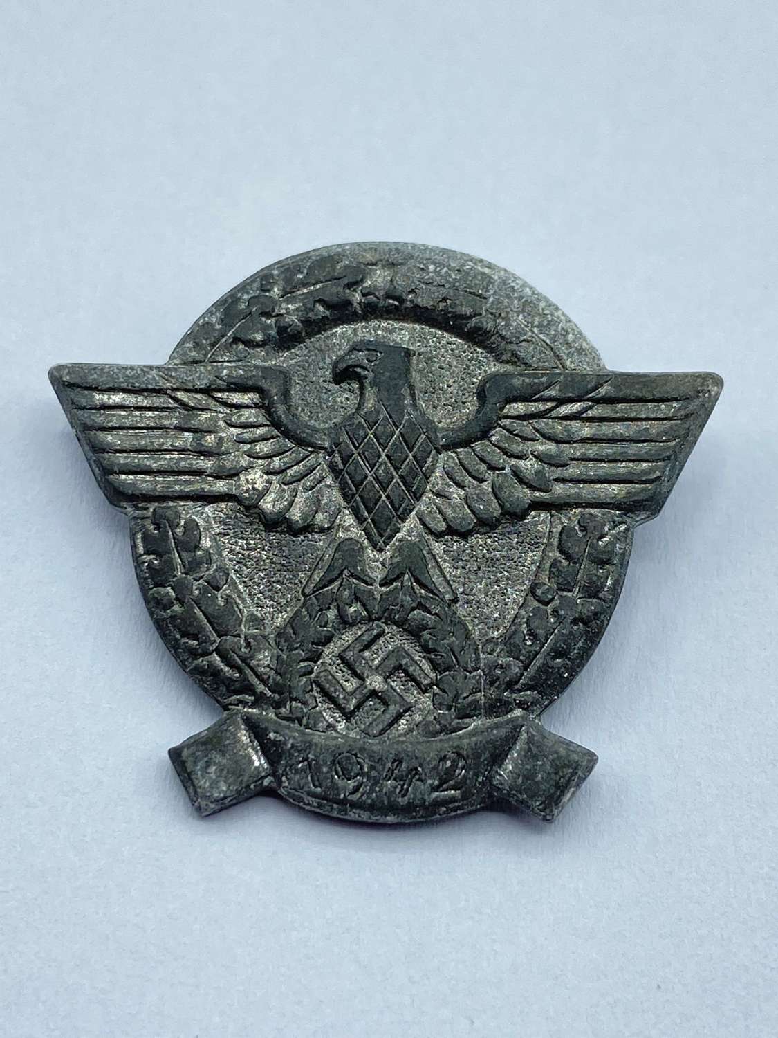 WW2 German “Tag der Polizei” 1942 Police Day Badge/ Tinnie Marked H2
