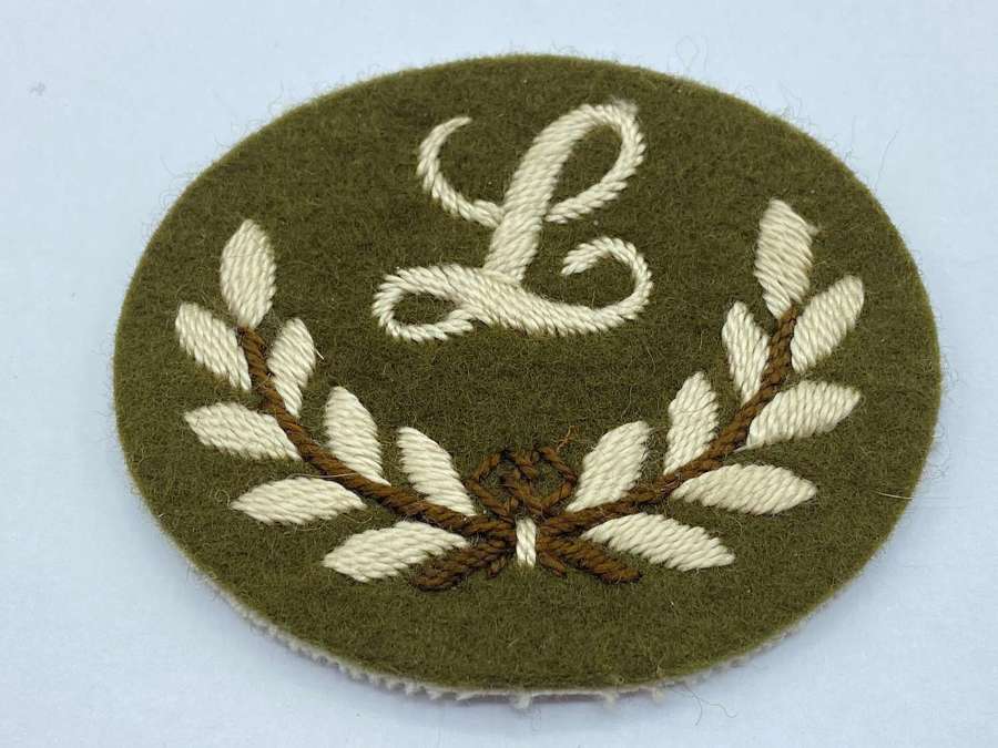 WW2 British Army Trade Badge for Gun Layer Guards Qualification