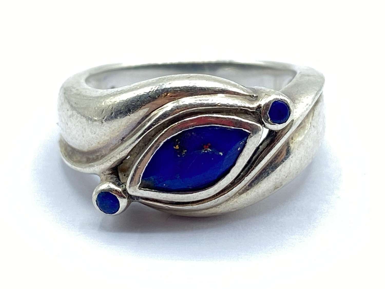 Beautiful Vintage Sterling Silver & Lapis Lazuli Ring Size P 1/2