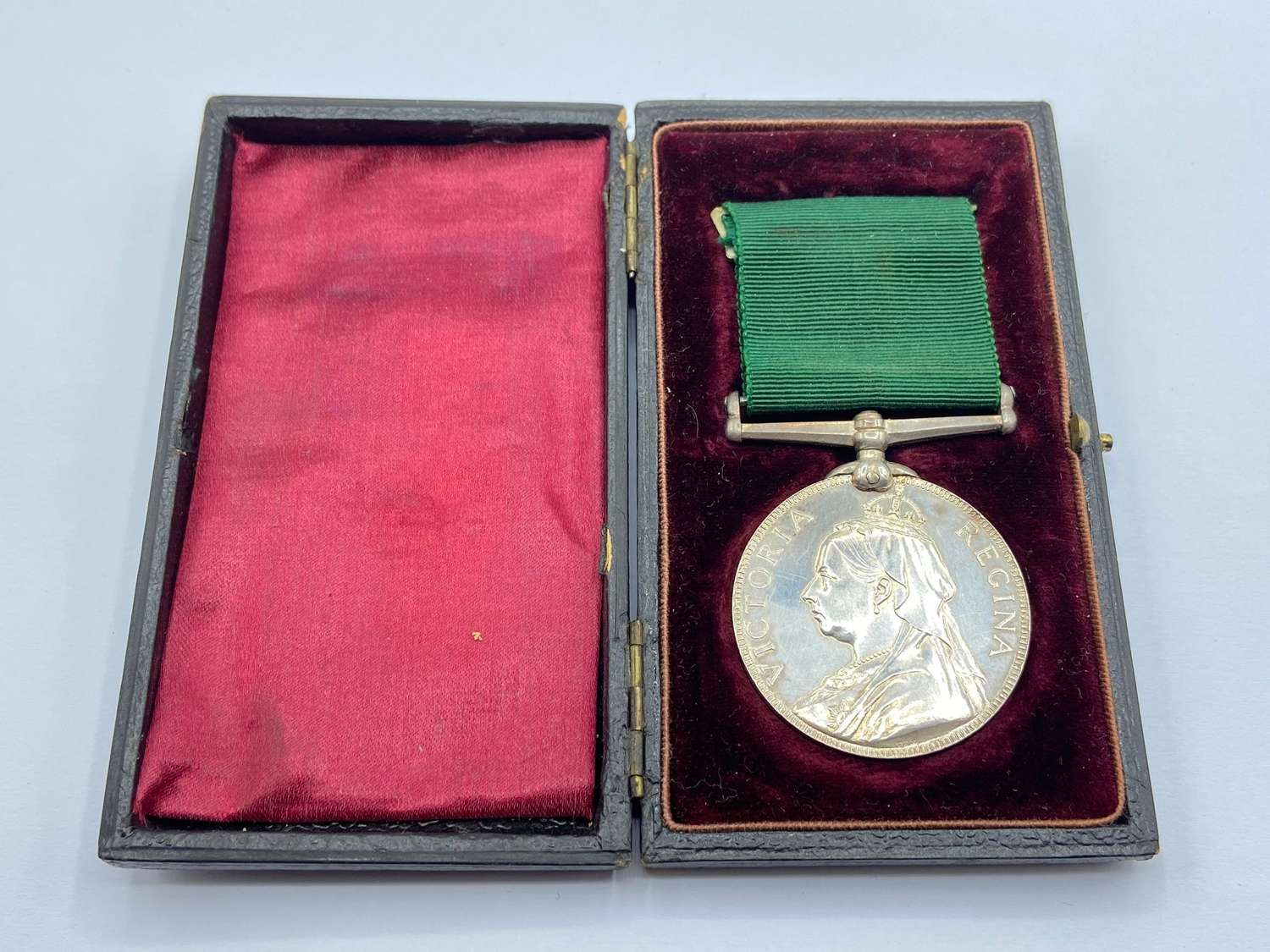 Victorian British Army Volunteer Long Service Medal & Original Case