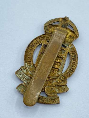 Post WW2 Royal Army Ordnance Corps Slider Cap Badge