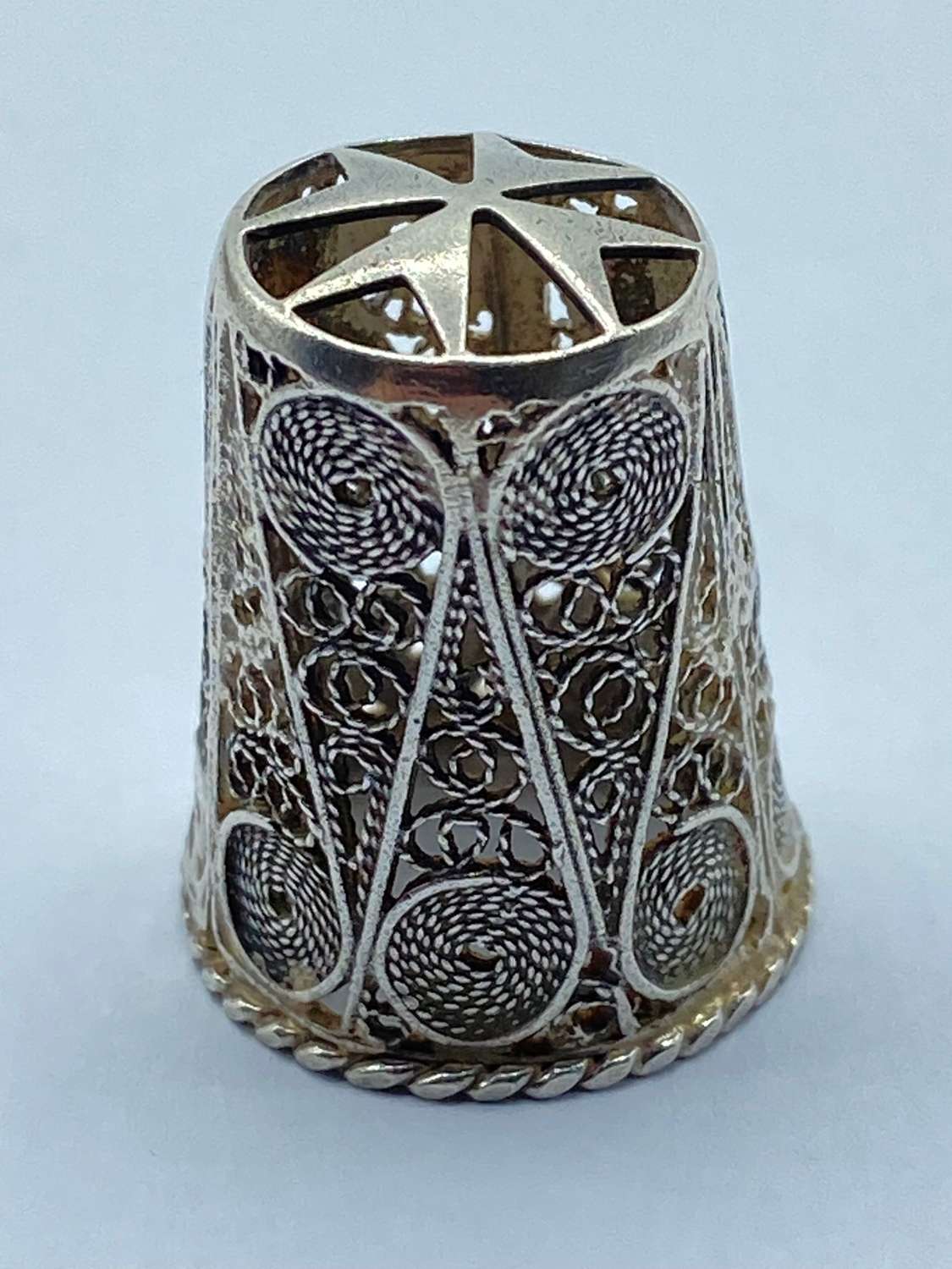 Vintage Silver Tested & Cabochon Turquoise Gemstone Thimble