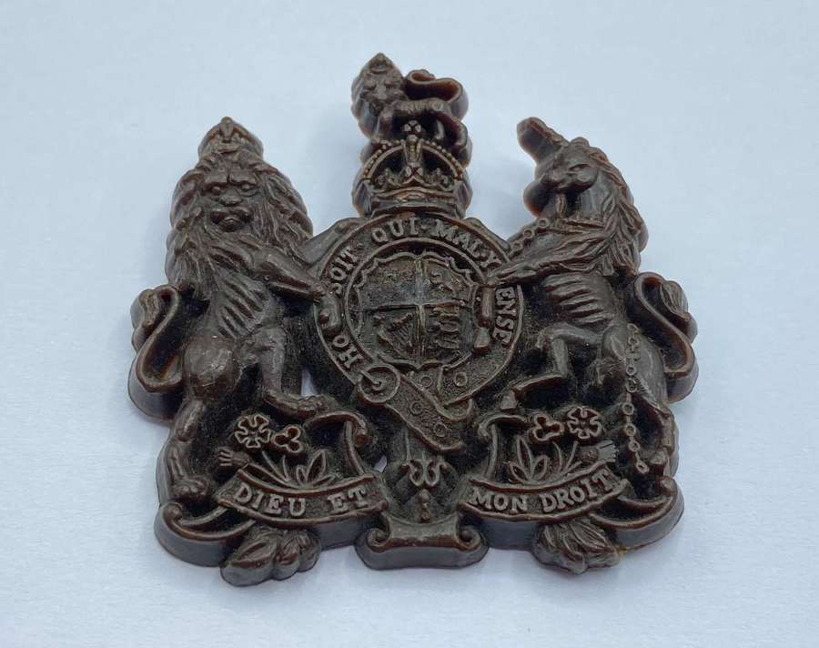 WW2 British Army General Service Economy Plastic Cap Badge