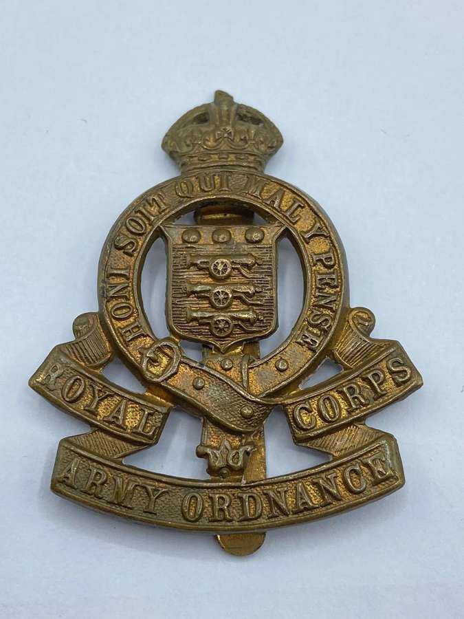 WW2 British Army RAOC Royal Army Ordnance Corps Slider Cap Badge