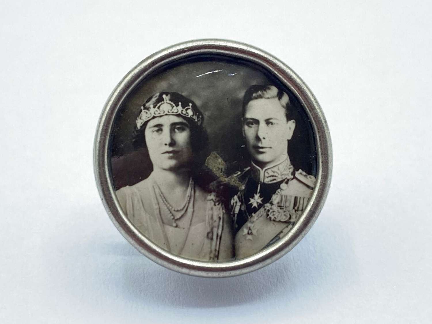 Pre WW2 Coronation of George VI and Elizabeth 1937 Souvenir Badge