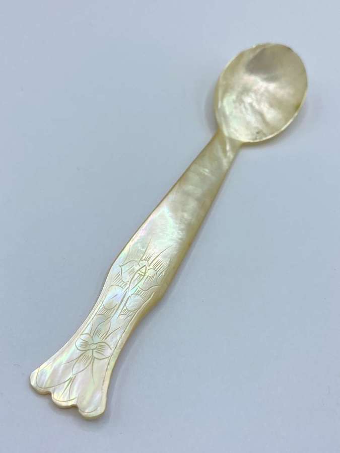 Antique Victorian Carved Mother Of Pearl Florally Decorated Spoon