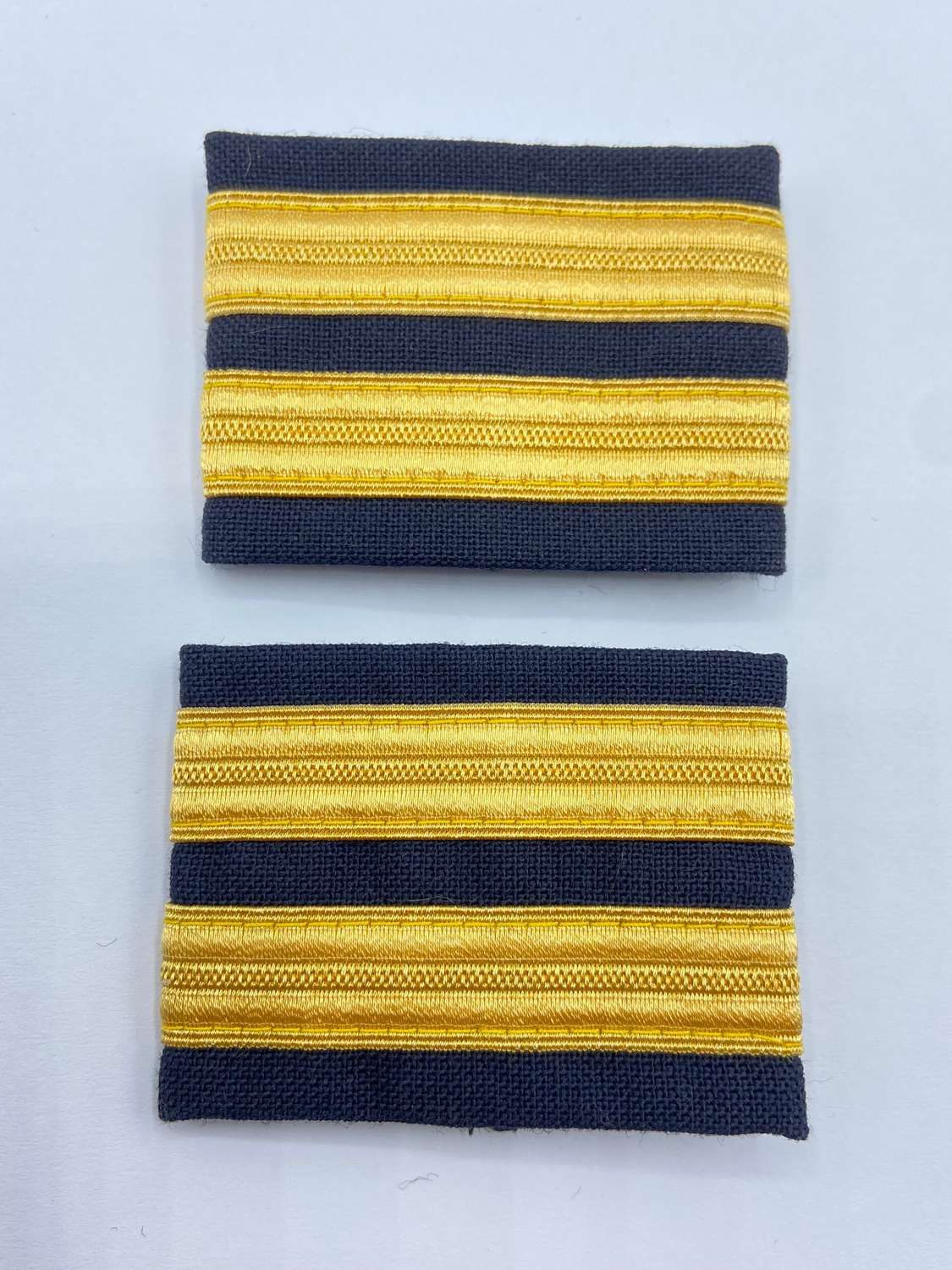 Old Stock New Stock Two Thick Yellow Stripe Airline Pilot Epaulettes
