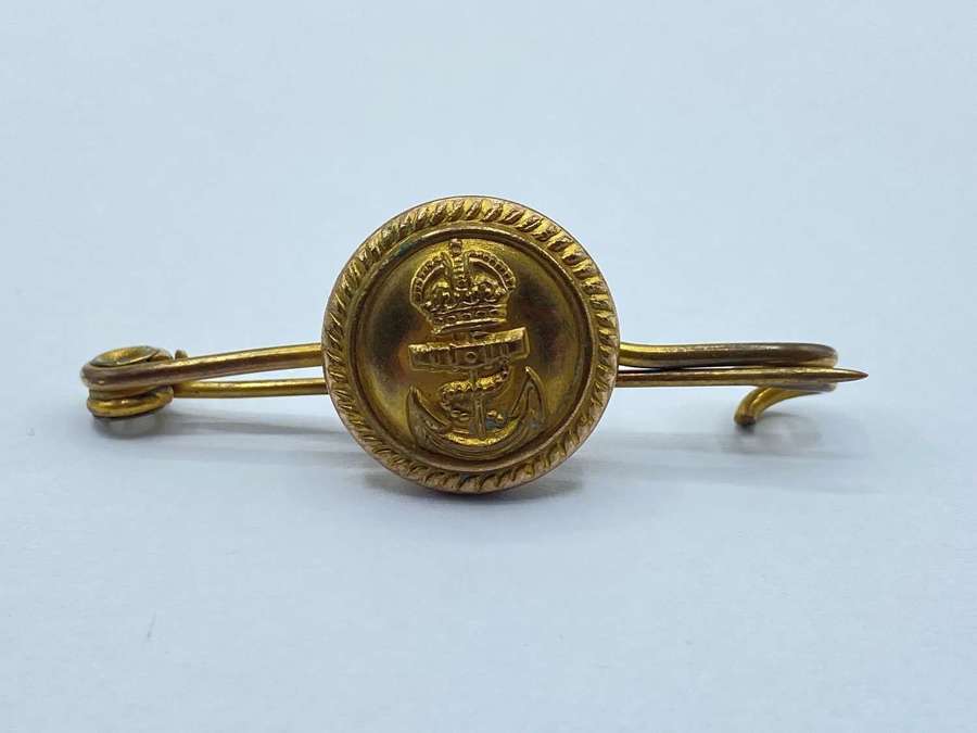 WW2 British Royal Navy Gilded Converted Button Sweetheart Brooch