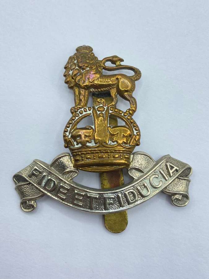 WW2 Period British Army Royal Army Pay Corps Slider Cap Badge