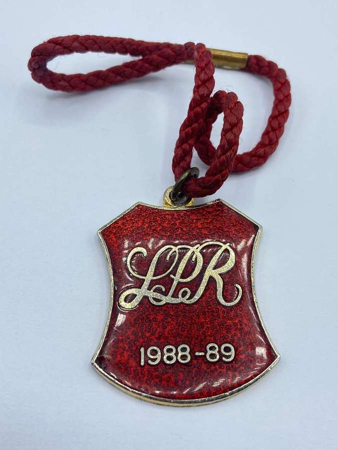 Vintage Lingfield Park Club 1988-89 Horse Racing Members Badge