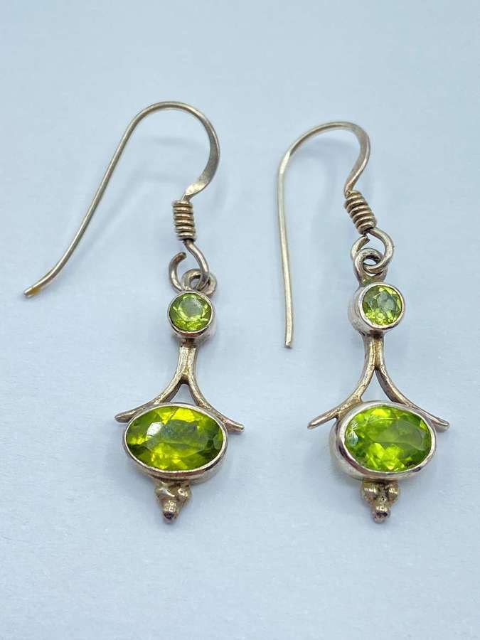 Vintage Sterling Silver & Faceted Green Peridot Drop Dangle Earrings