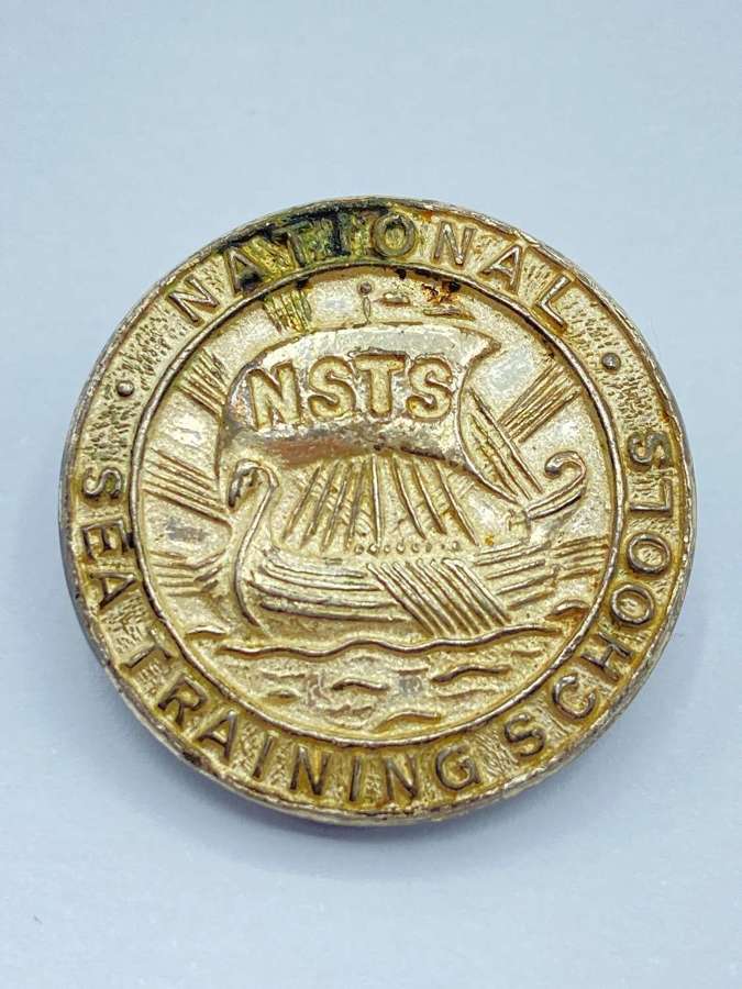 WW2 Period National Sea Training Schools NSTS Badge By J R Gaunt